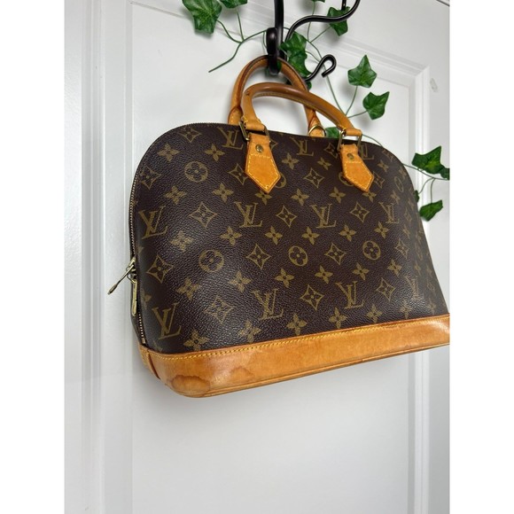 Authentic Louis Vuitton Alma - Picture 5 of 13